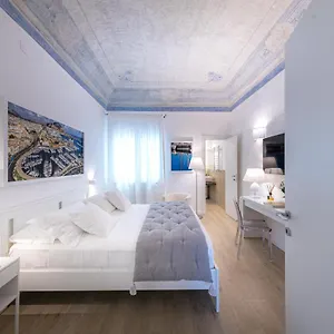  Apartment La Home42 Italien